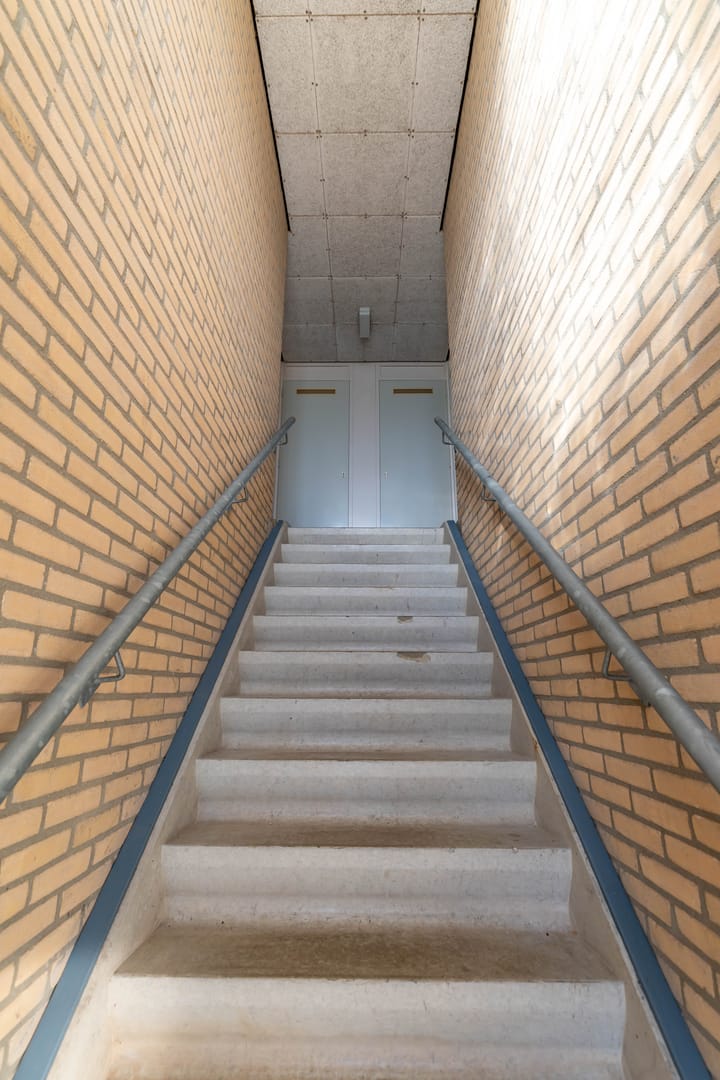 Photo 2 of Van Maerlantlaan 11