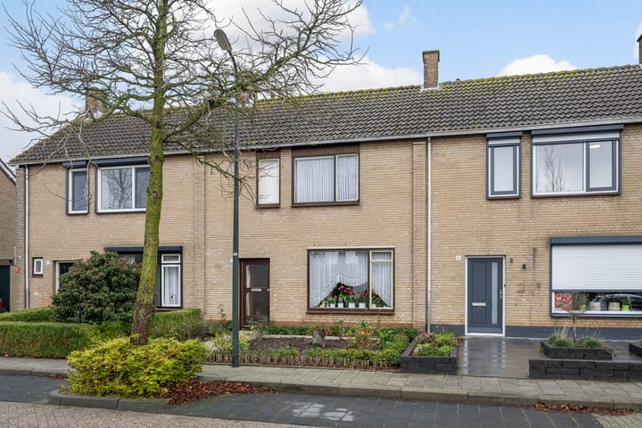 Foto 7 van Schoolstraat 10