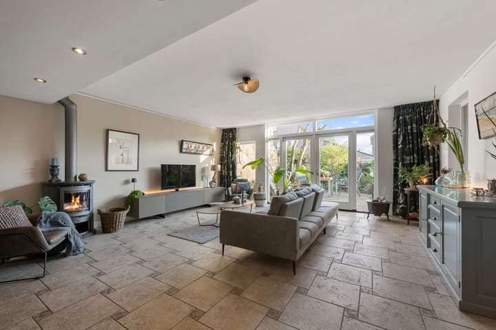 Photo 2 of Krayenhofflaan 13