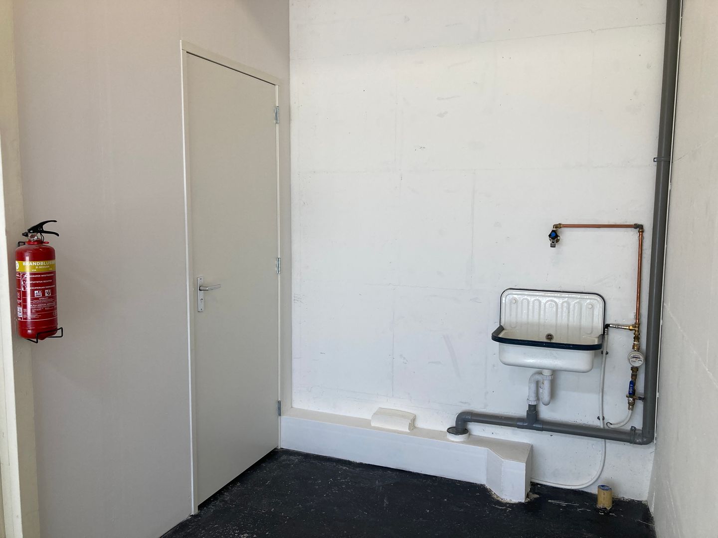 View photo 5 of Einthovenstraat 31