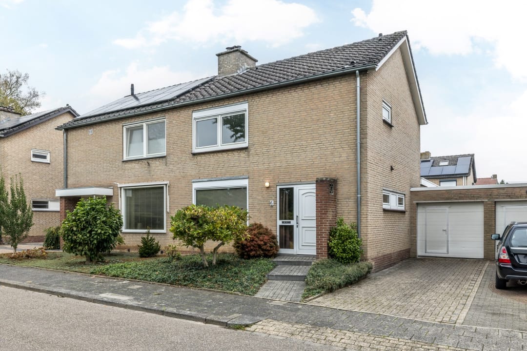 Photo 1 of Goswijnstraat 6