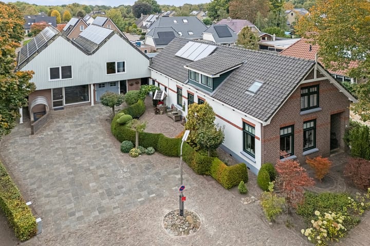 Photo 2 of Hoofdstraat 160