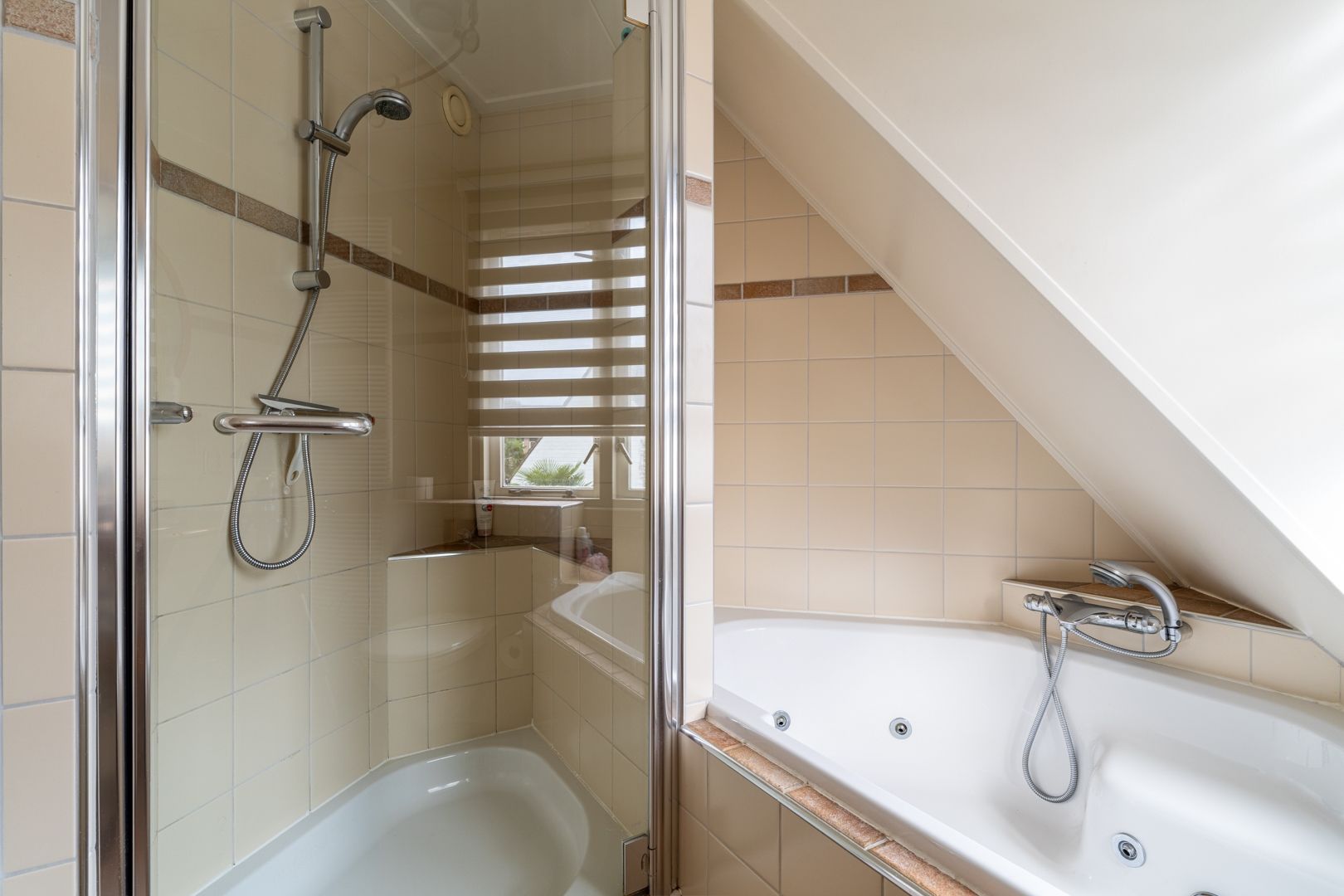 Foto 21 van Burgemeester van Rijswijkstraat 65