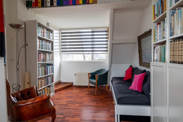 Photo 25 of Burgemeester van Rijswijkstraat 65