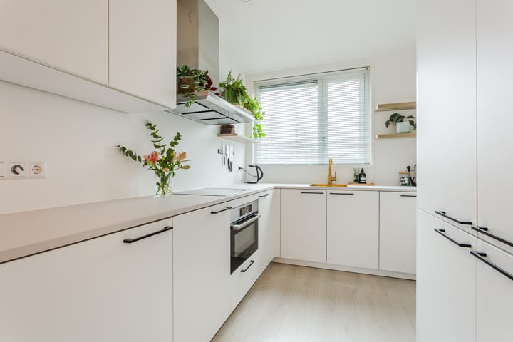 Foto 2 van Meindert Hobbemastraat 18