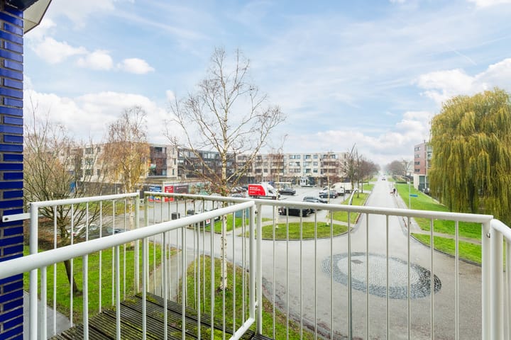 Foto 32 van Meindert Hobbemastraat 18