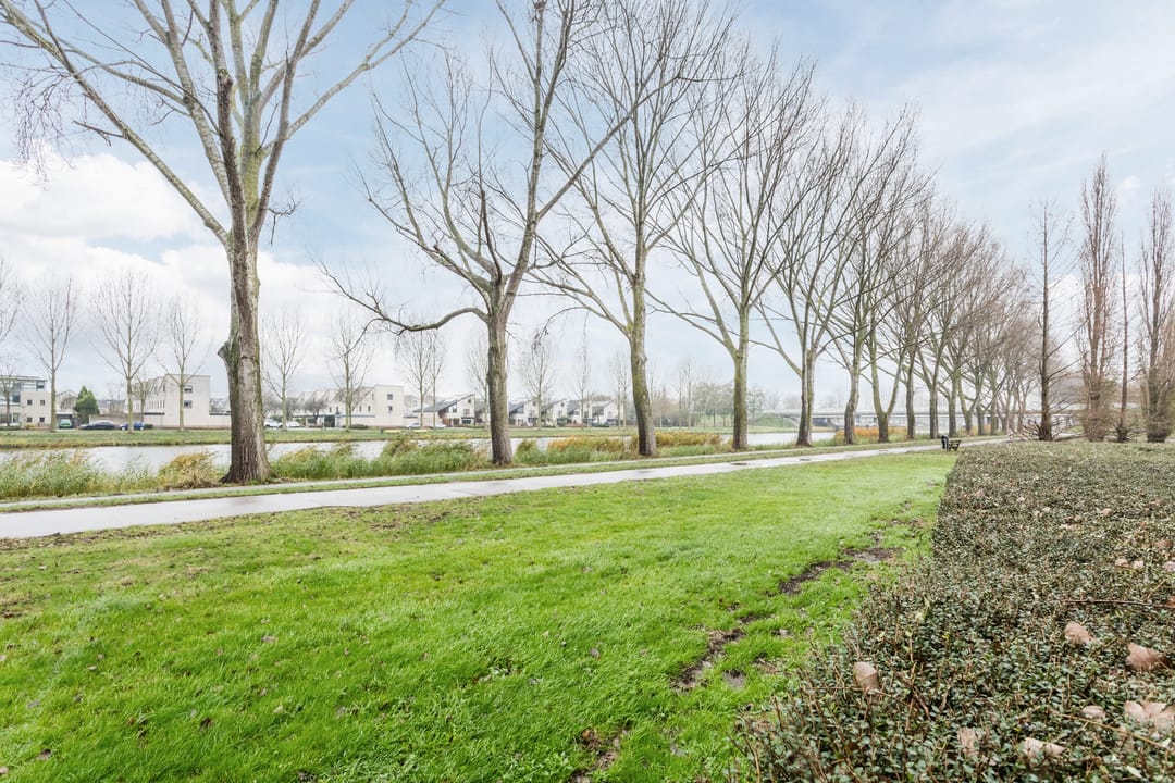 Foto 37 van Meindert Hobbemastraat 18