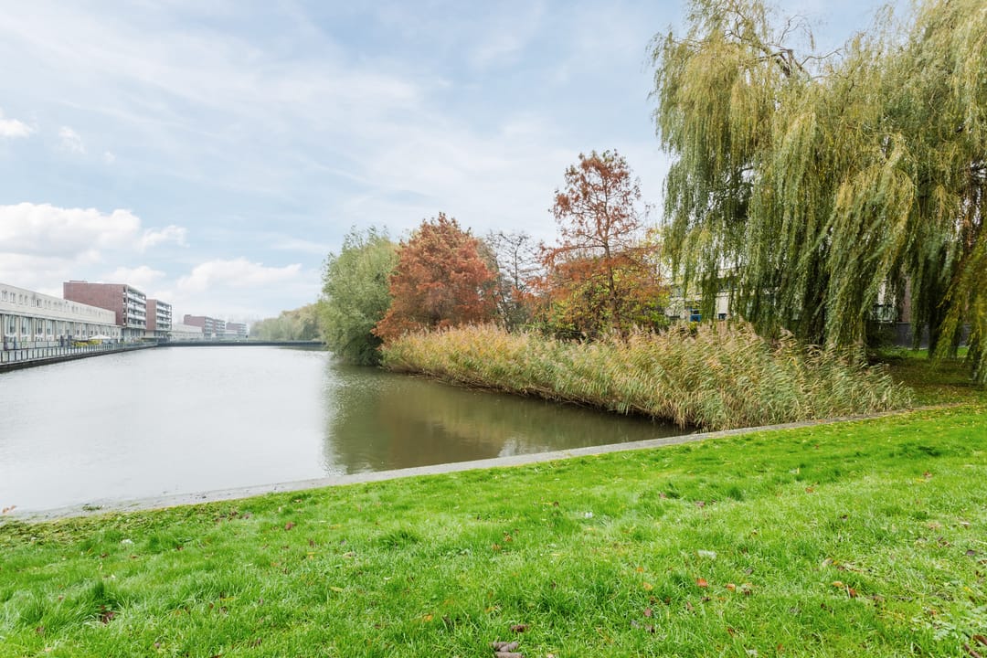 Foto 38 van Meindert Hobbemastraat 18