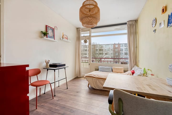 Foto 17 van Livingstonelaan 246