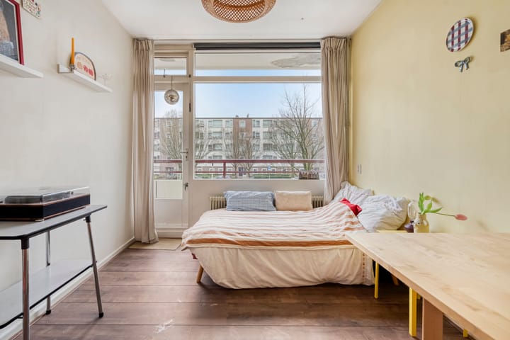 Foto 18 van Livingstonelaan 246