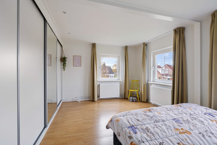 Foto 22 van Spoorstrjitte 11