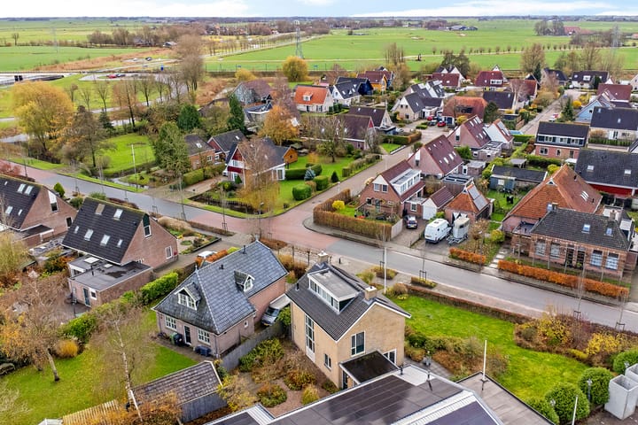 Foto 45 van Spoorstrjitte 11