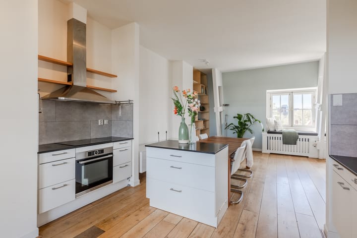 Photo 16 of Joh.M. Coenenstraat 60