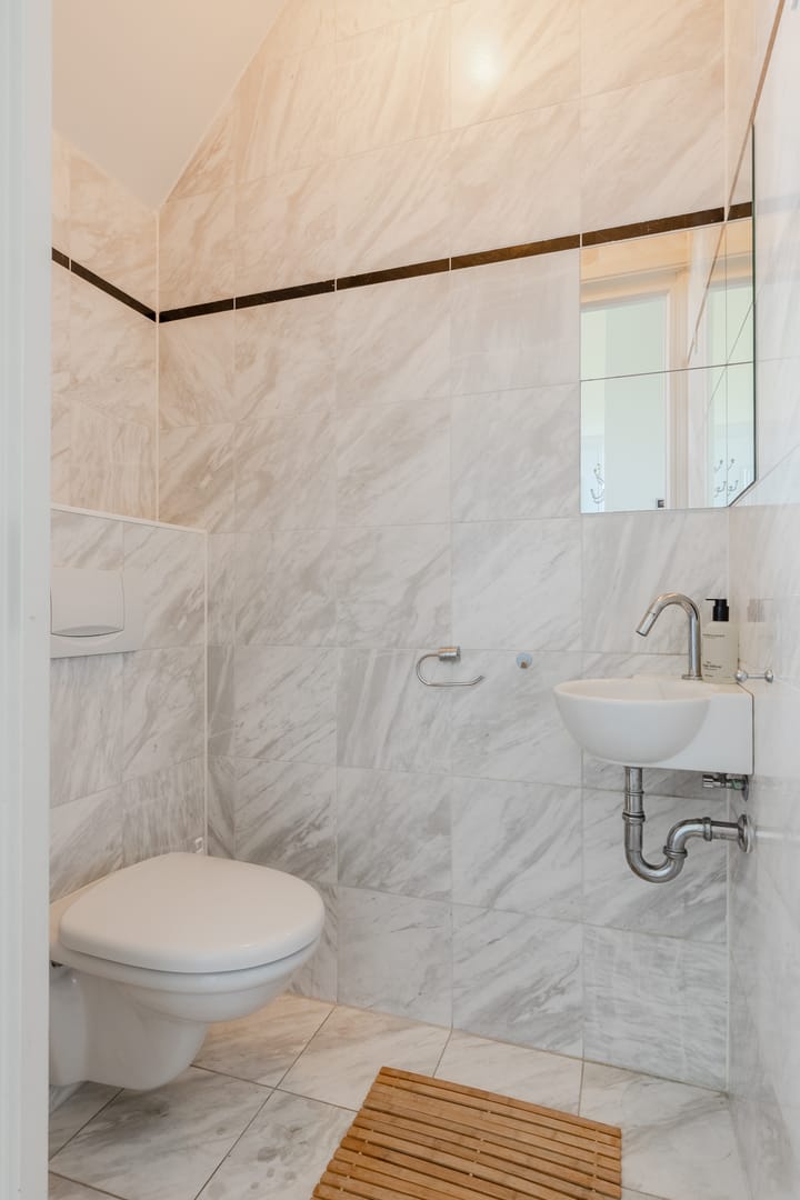 Photo 28 of Joh.M. Coenenstraat 60