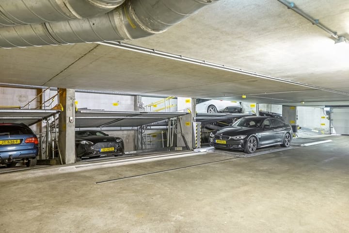 Photo 46 of Joh.M. Coenenstraat 60