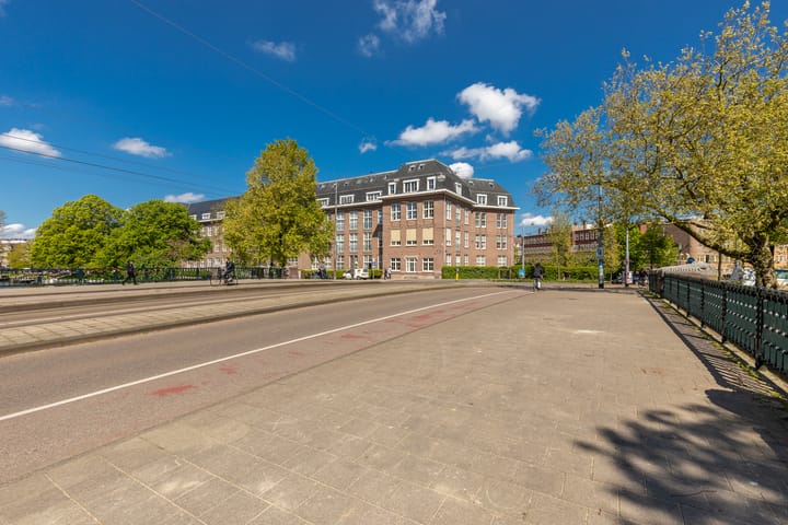 Photo 54 of Joh.M. Coenenstraat 60