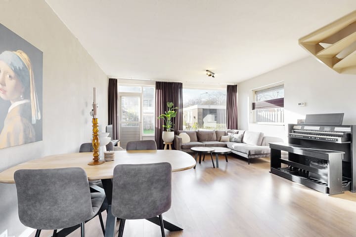 Photo 11 of Van Puttenstraat 81