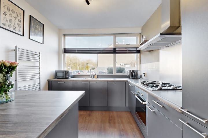 Photo 21 of Van Puttenstraat 81