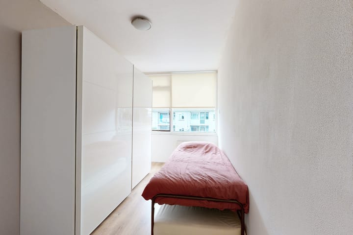 Photo 33 of Van Puttenstraat 81