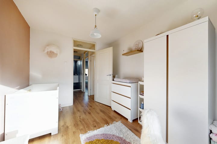 Photo 38 of Van Puttenstraat 81