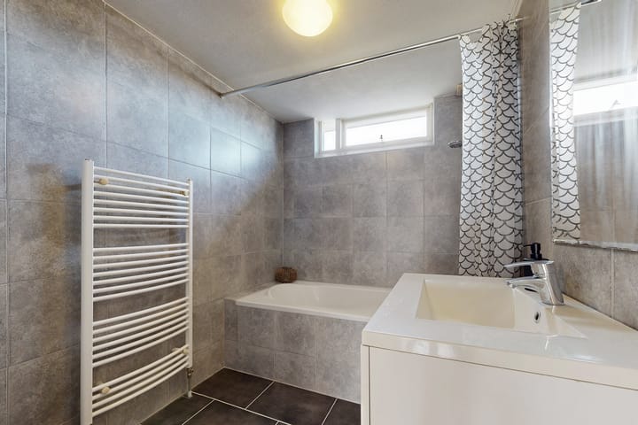 Photo 39 of Van Puttenstraat 81