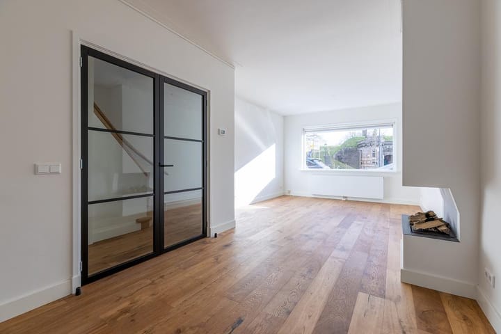 Photo 11 of Ruijsdaelplein 25