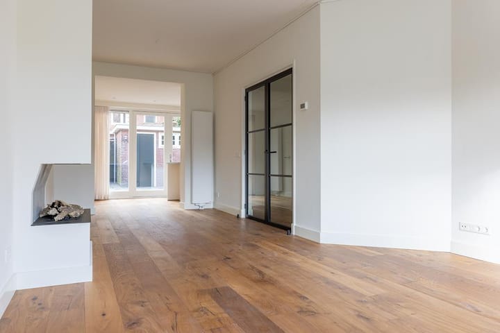 Photo 12 of Ruijsdaelplein 25