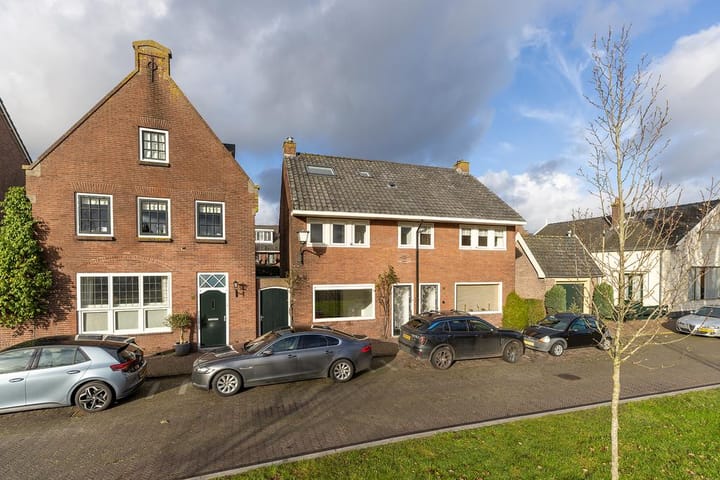 Photo 37 of Ruijsdaelplein 25