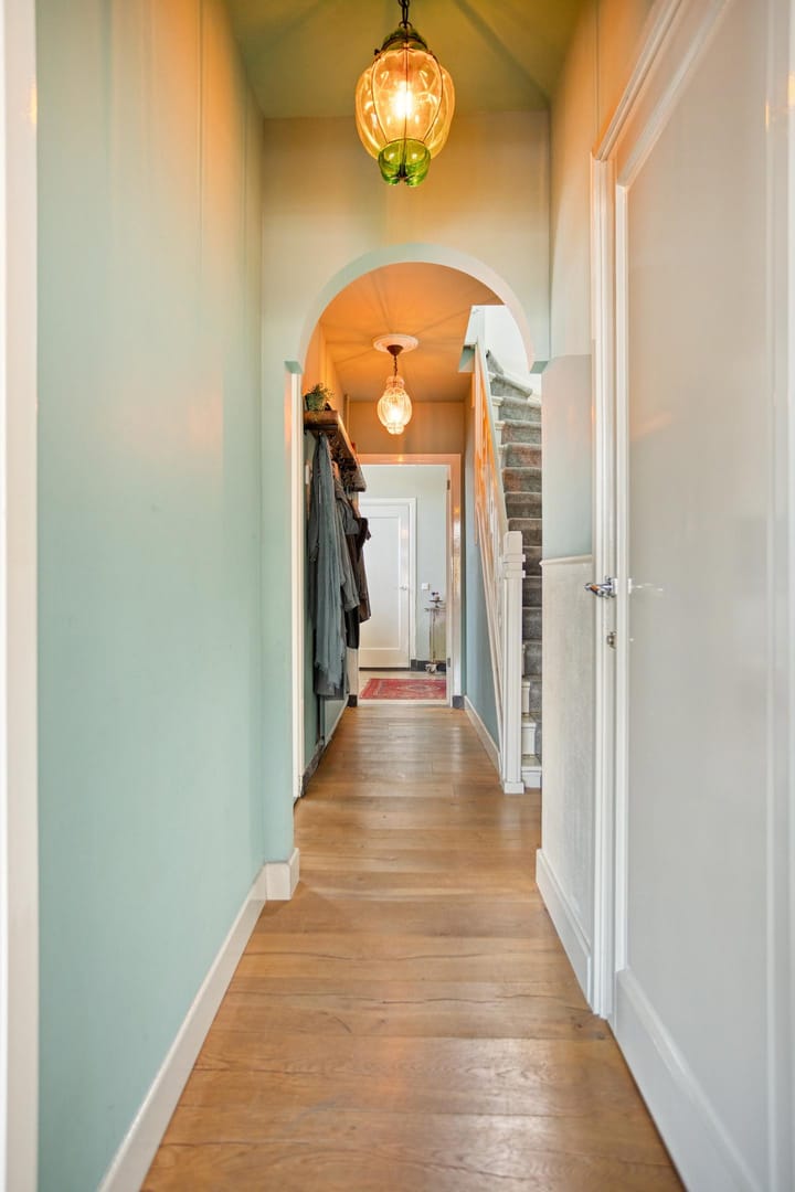 Foto 10 van Zeelsterstraat 1