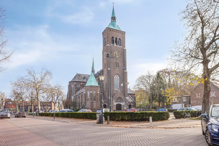 Foto 49 van Zeelsterstraat 1