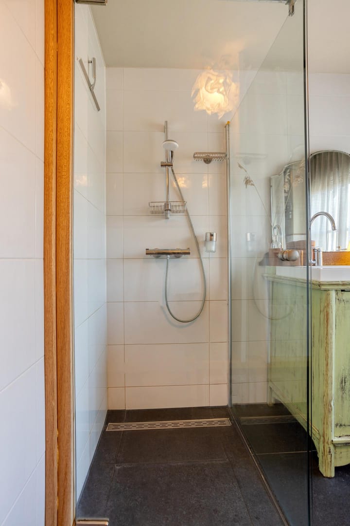 Foto 28 van Zeelsterstraat 1