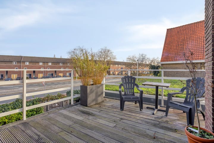 Foto 32 van Zeelsterstraat 1