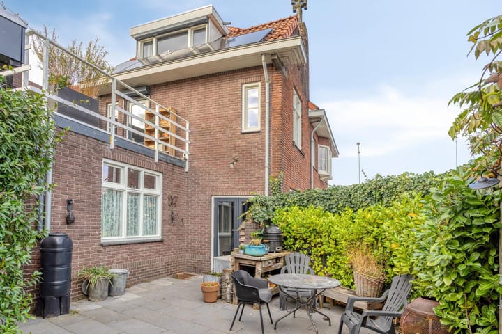 Foto 39 van Zeelsterstraat 1