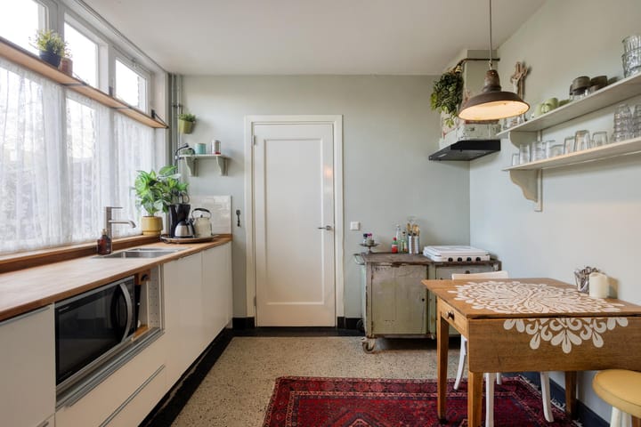 Foto 18 van Zeelsterstraat 1