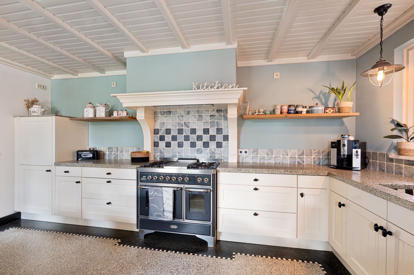 Foto 19 van Hofstraat 20