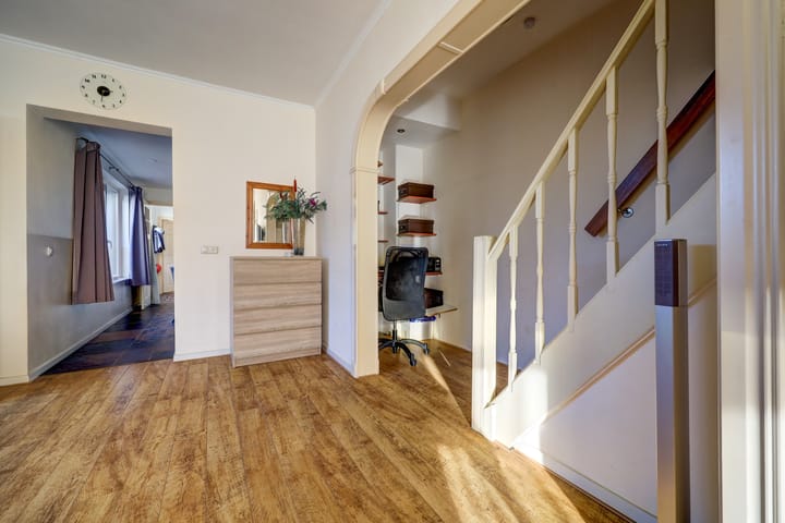 Photo 8 of Torenstraat 1