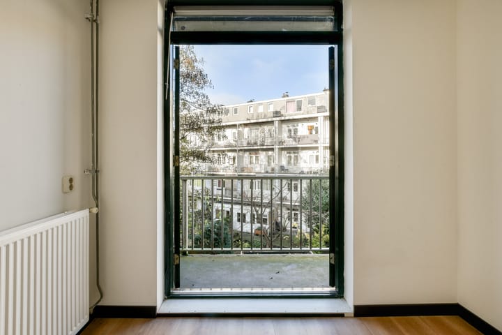 Foto 14 van Van Beuningenstraat 142-2