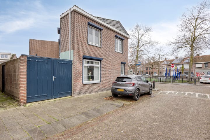 Foto 2 van Van Kinschotplein 6