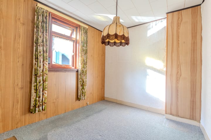 Photo 19 of Roosendaalsestraat 3