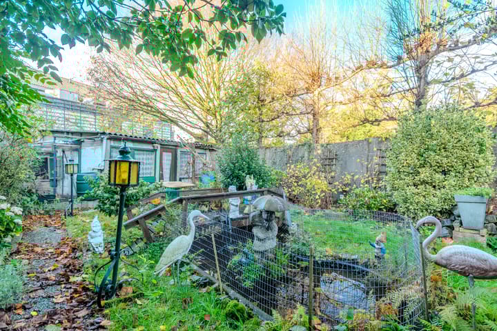 Photo 26 of Roosendaalsestraat 3