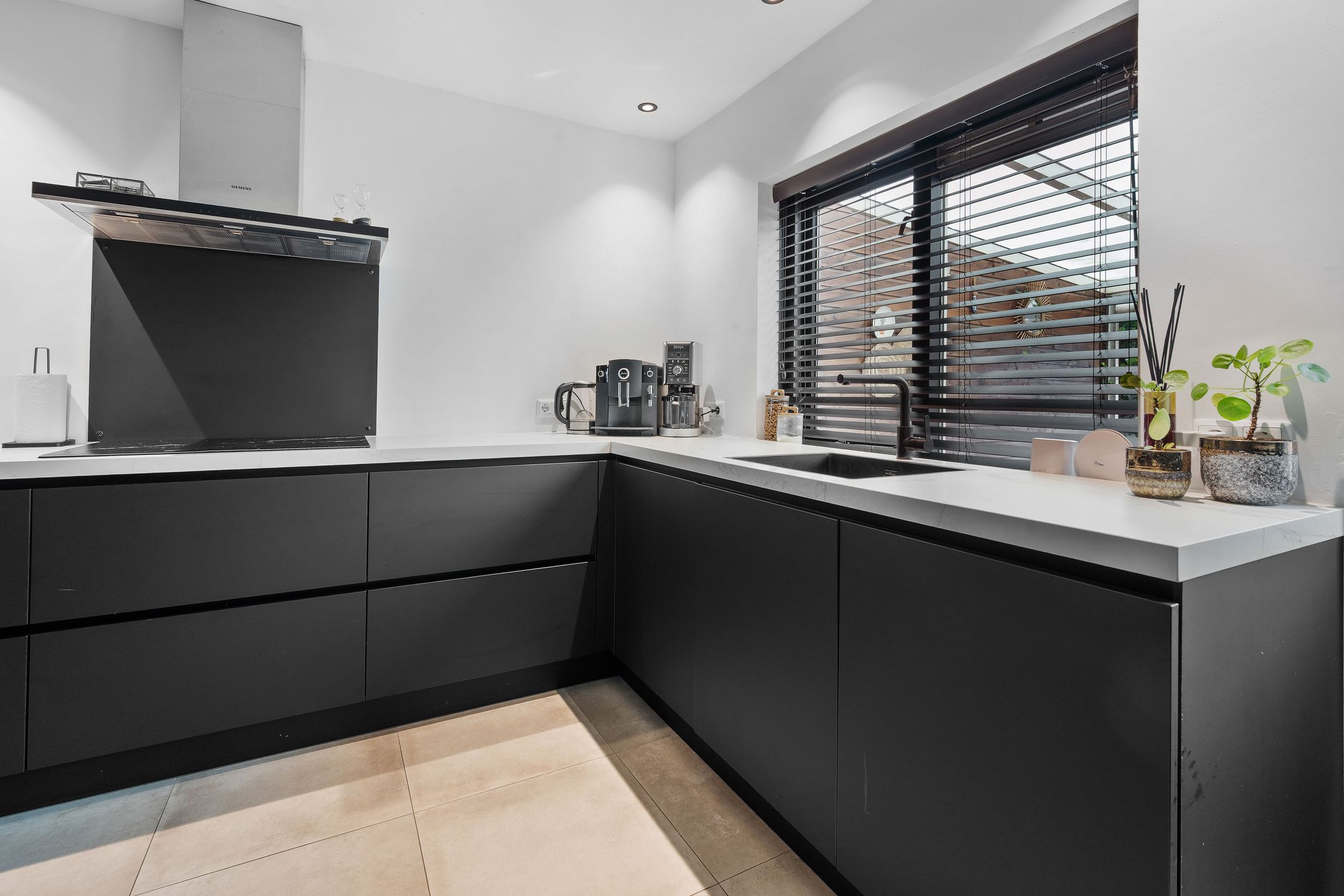 Foto 12 van Dwarsstraat 15