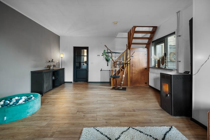 Foto 20 van Dwarsstraat 15