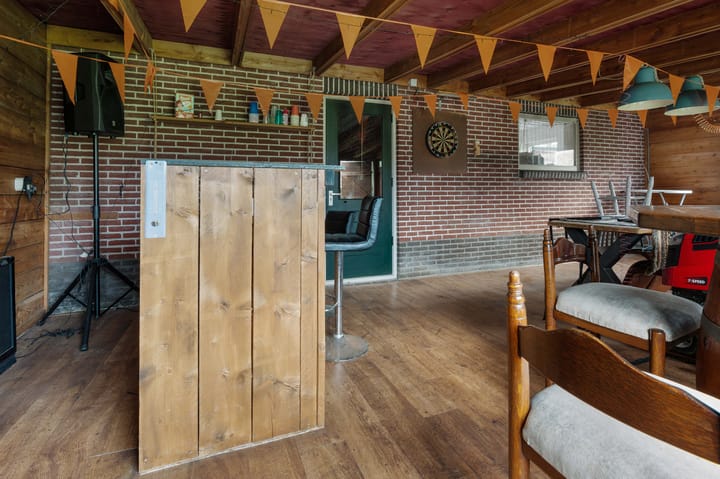 Foto 31 van Dwarsstraat 15