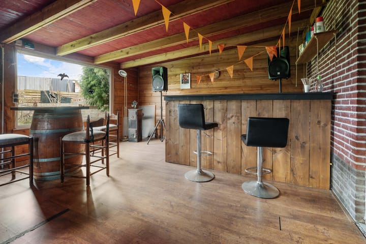 Foto 30 van Dwarsstraat 15