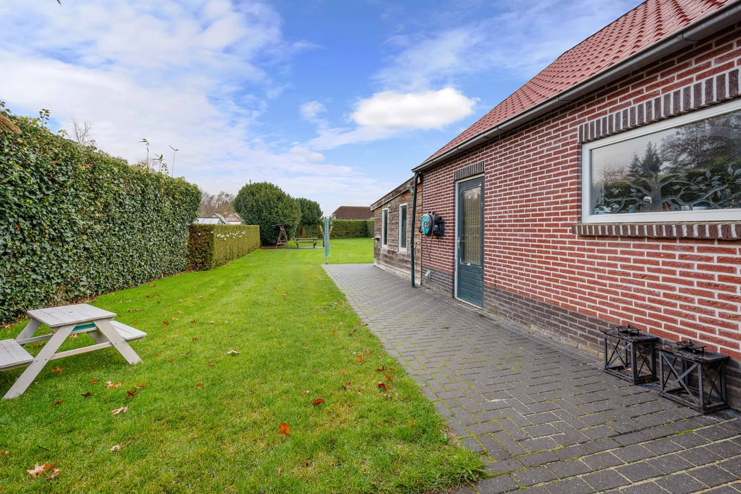 Foto 32 van Dwarsstraat 15