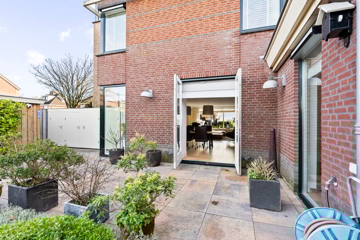 Photo 39 of Jan van Geemstraat 10