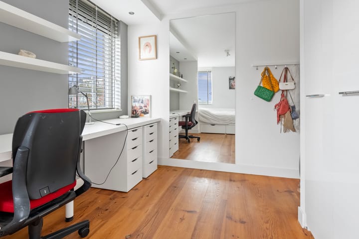 Photo 67 of Jan van Geemstraat 10