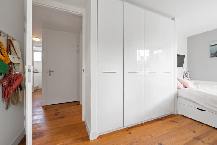 Photo 68 of Jan van Geemstraat 10