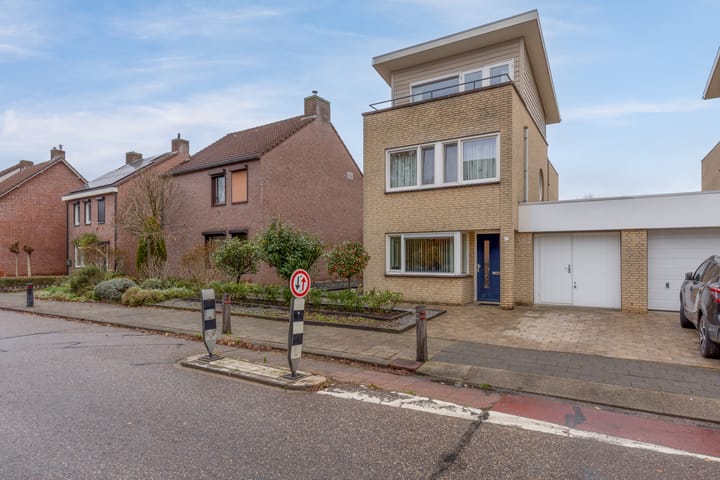 Foto 2 van Stationsstraat 63