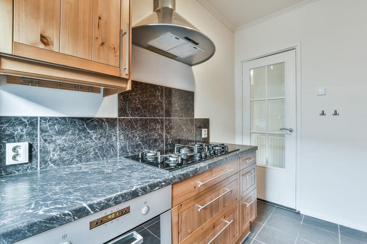 Foto 8 van Blasiusstraat 138-1